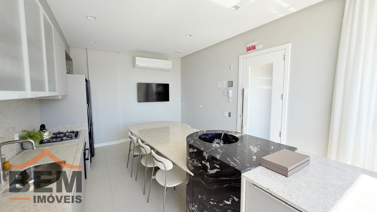 Apartamento para Venda com 2 quartos e 75m² no bairro Fazendinha, em Itajaí