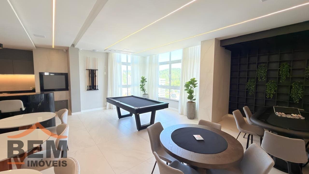 Apartamento para Venda com 2 quartos e 75m² no bairro Fazendinha, em Itajaí