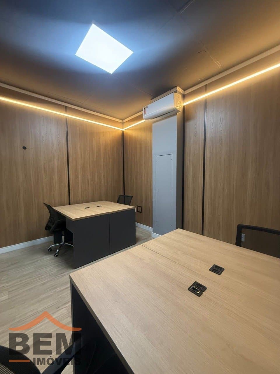 Sala Comercial para Locação com 30m² no bairro Praia Brava, em Itajaí
