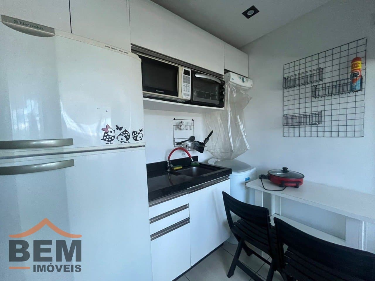 Kitnet para Locação com 1 quarto e 15m² no bairro Centro, em Balneário Camboriú