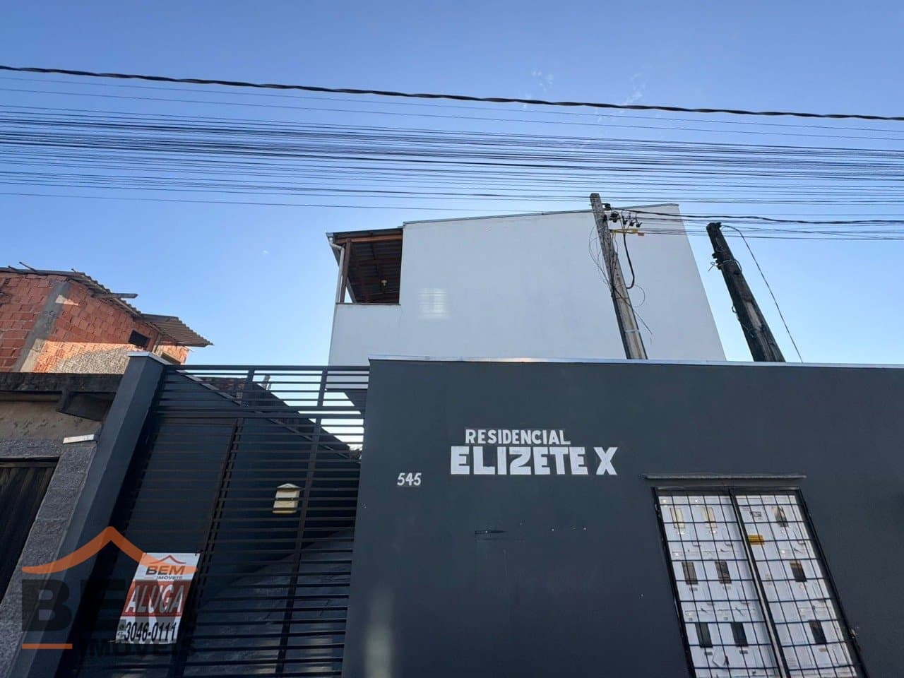 Kitnet para Locação com 2 quartos e 27m² no bairro Santa Regina, em Itajaí