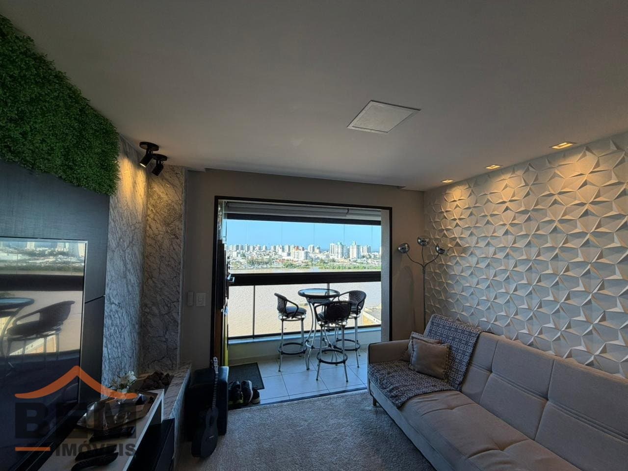 Apartamento para Venda com 2 quartos e 64m² no bairro Centro, em Itajaí