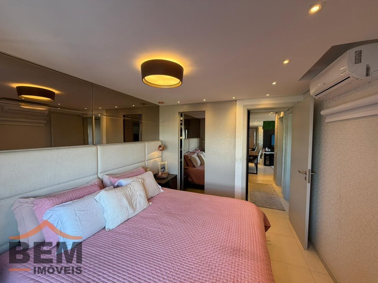 Apartamento para Venda com 2 quartos e 64m² no bairro Centro, em Itajaí