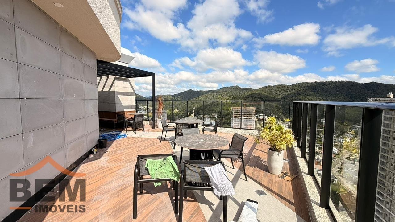 Apartamento para Venda com 2 quartos e 74m² no bairro Praia Brava, em Itajaí