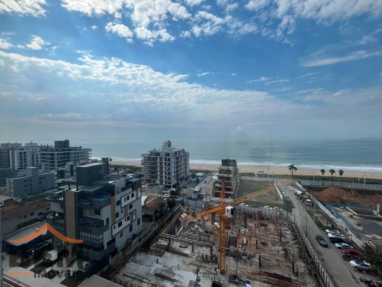 Apartamento para Locação com 3 quartos e 197m² no bairro Balneário Santa Clara, em Itajaí