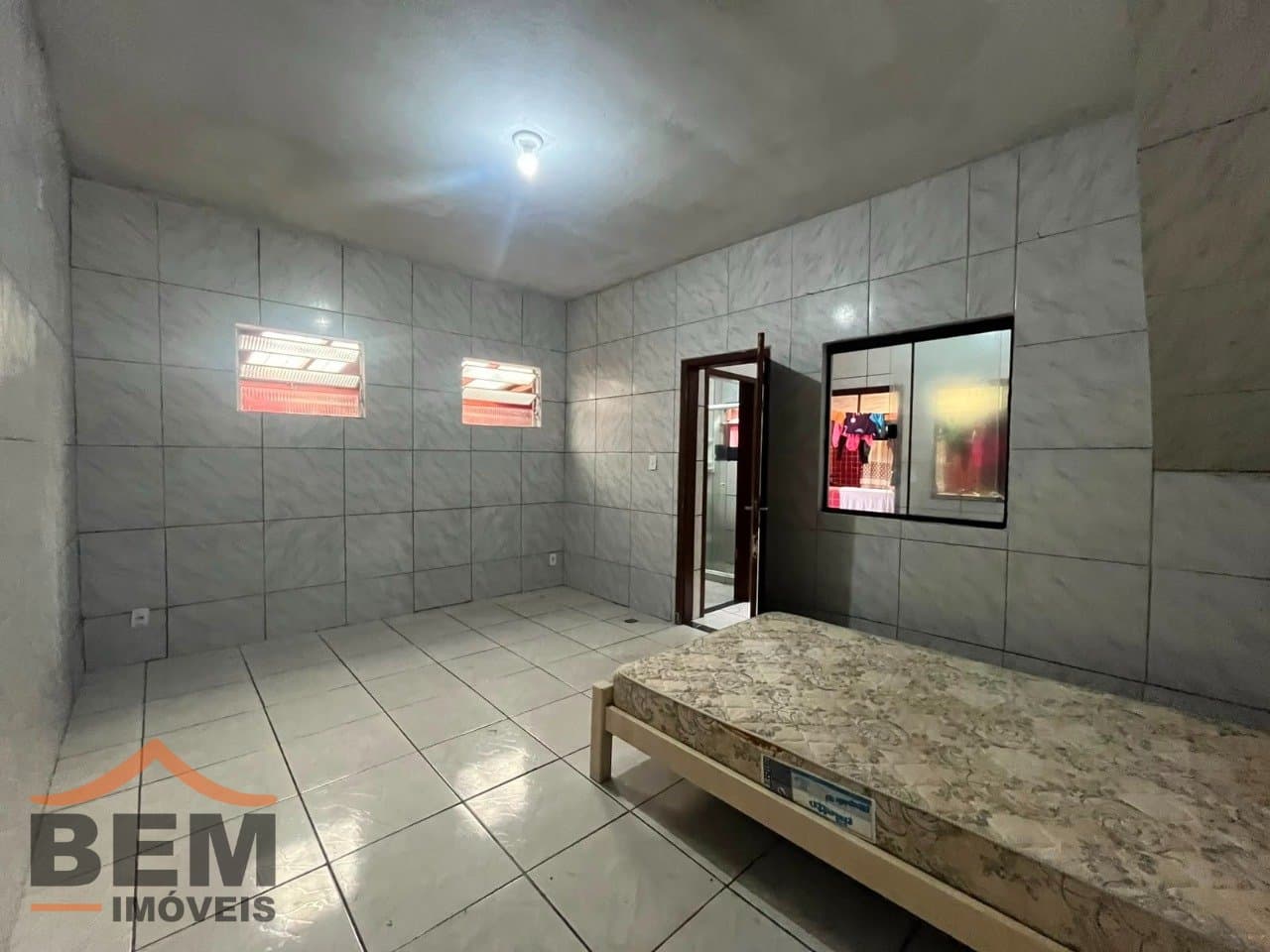 Kitnet para Locação com 1 quarto e 30m² no bairro Cidade Nova, em Itajaí