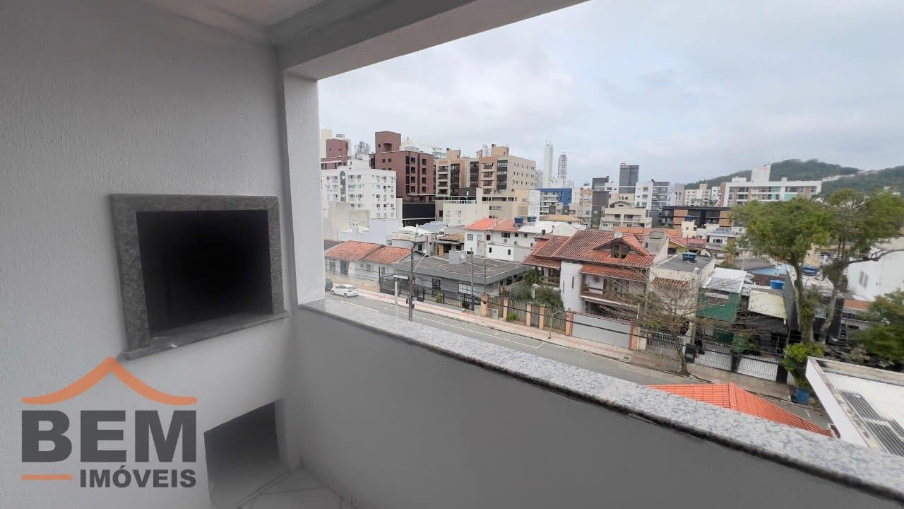 Apartamento para Locação com 2 quartos e 65m² no bairro Nações, em Balneário Camboriú
