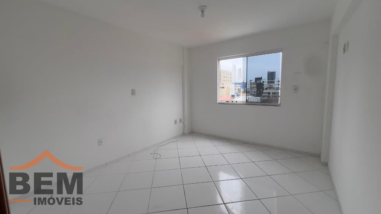 Apartamento para Locação com 2 quartos e 65m² no bairro Nações, em Balneário Camboriú