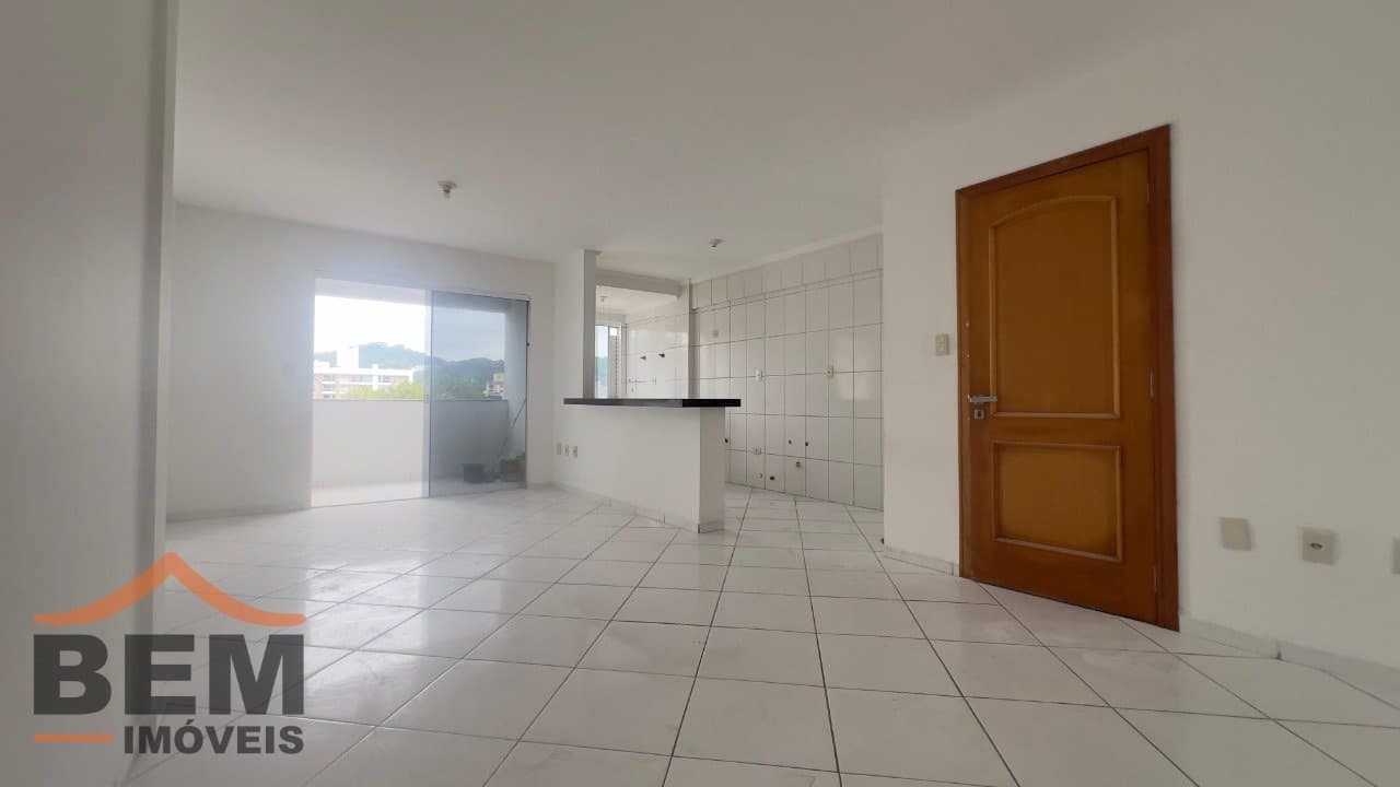 Apartamento para Locação com 2 quartos e 65m² no bairro Nações, em Balneário Camboriú