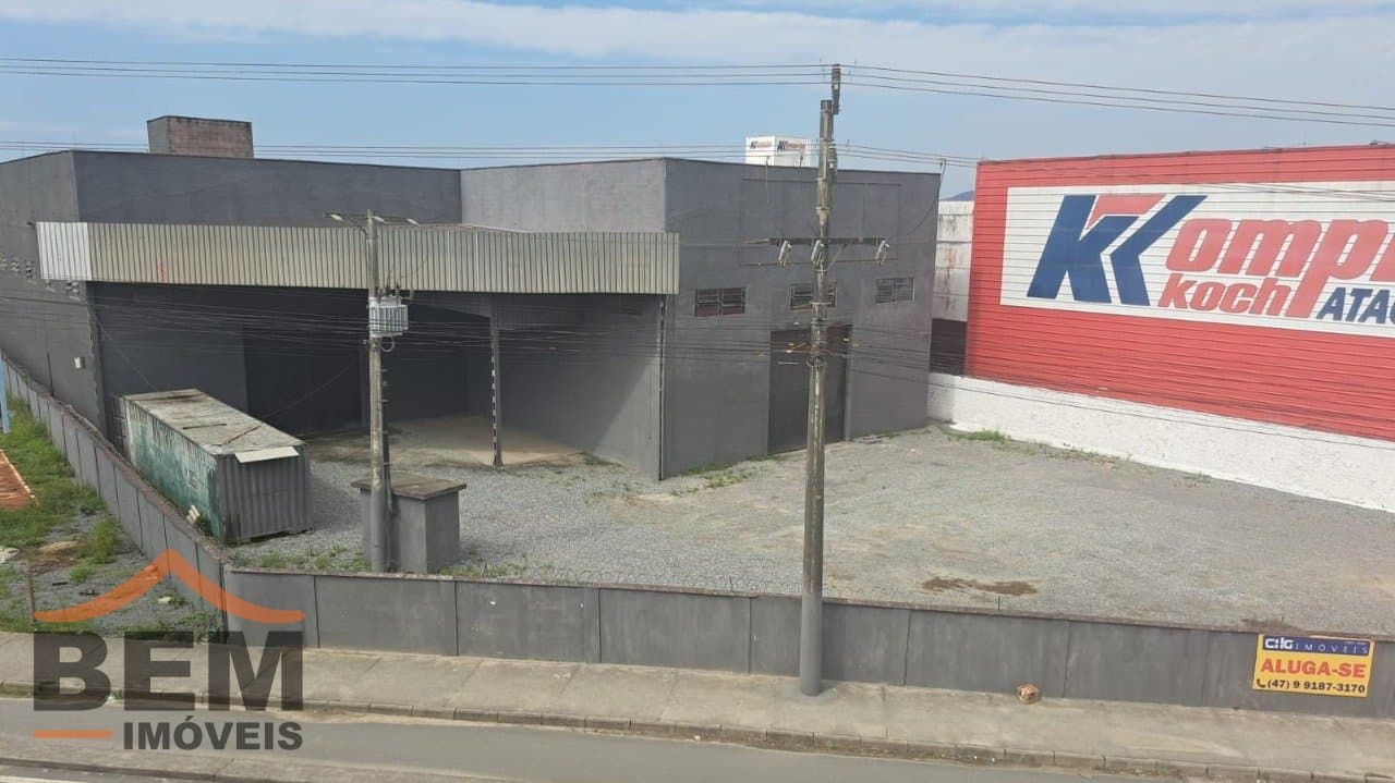 Galpão para Locação com 2000m² no bairro São Domingos, em Navegantes