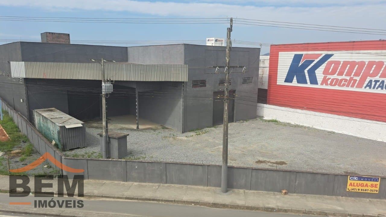 Galpão para Locação com 2000m² no bairro São Domingos, em Navegantes