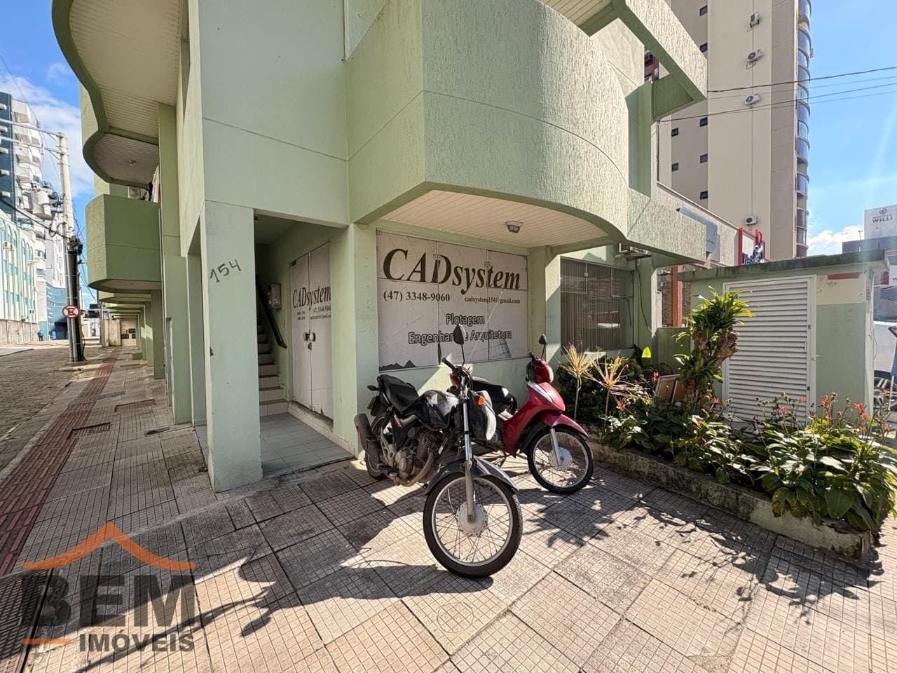 Sala Comercial para Locação com 44m² no bairro Centro, em Itajaí