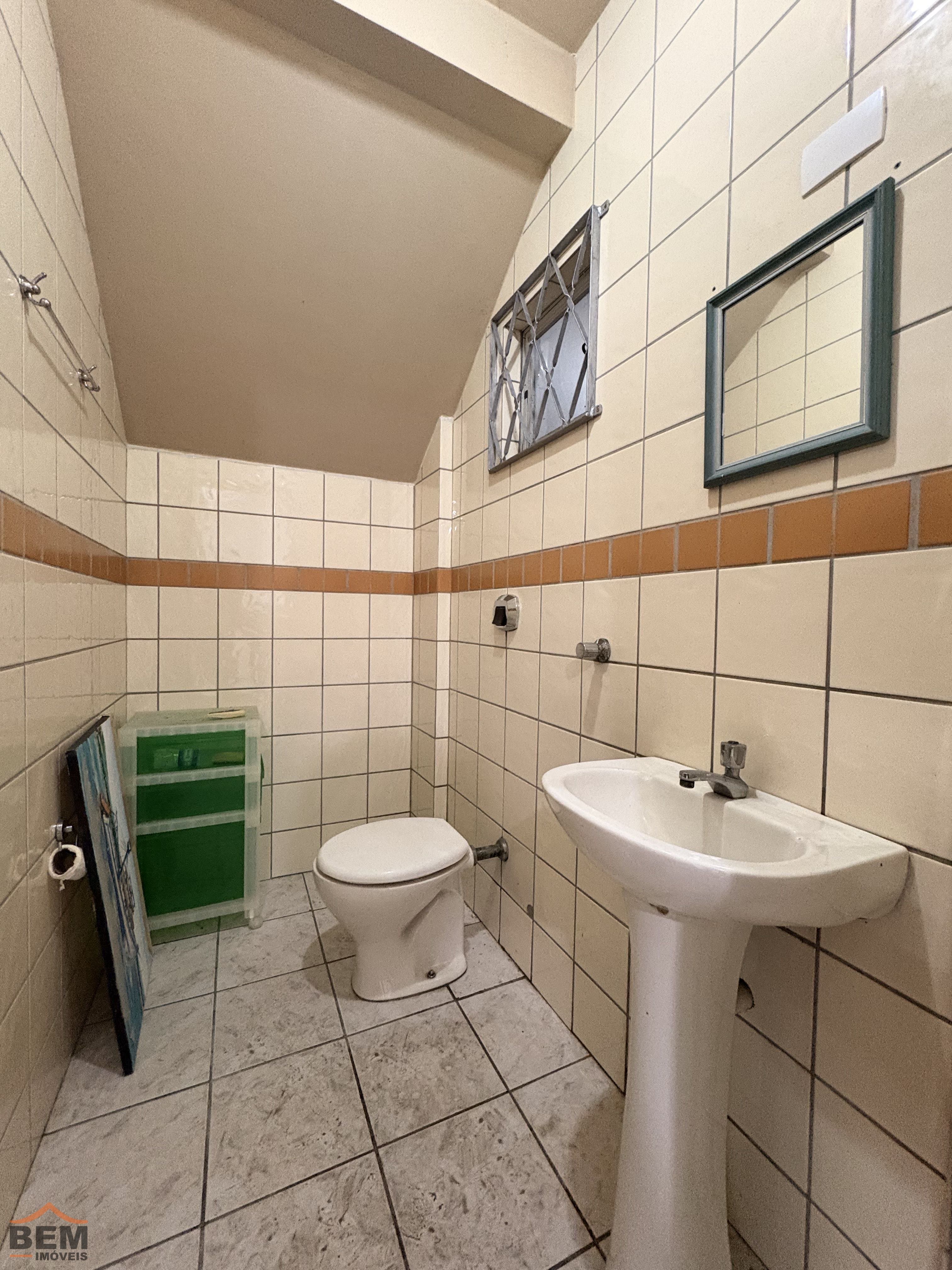 Sala Comercial para Locação com 44m² no bairro Centro, em Itajaí