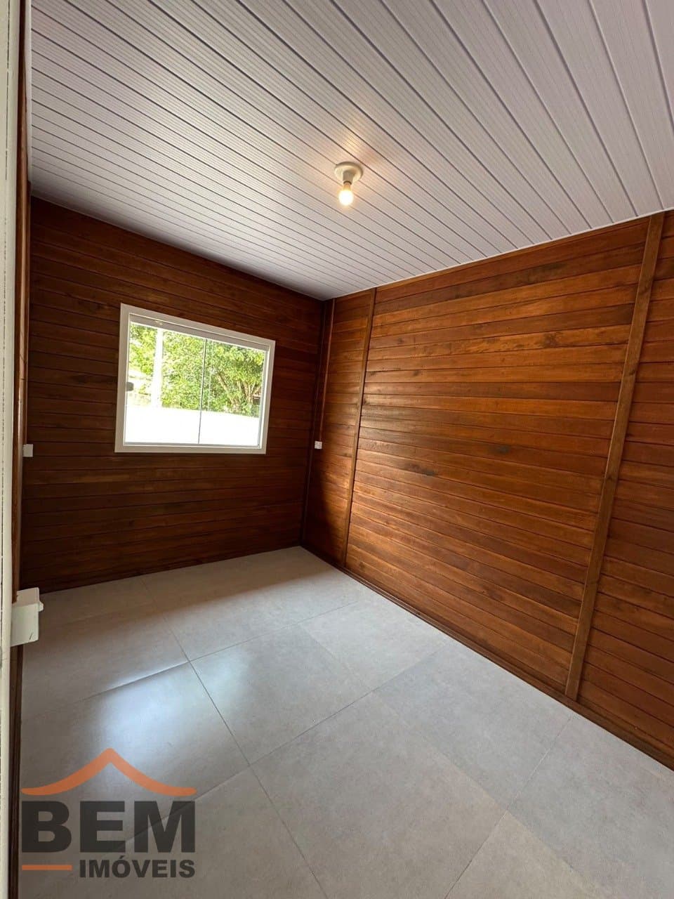 Casa para Locação com 2 quartos e 40m² no bairro Brilhante II, em Itajaí
