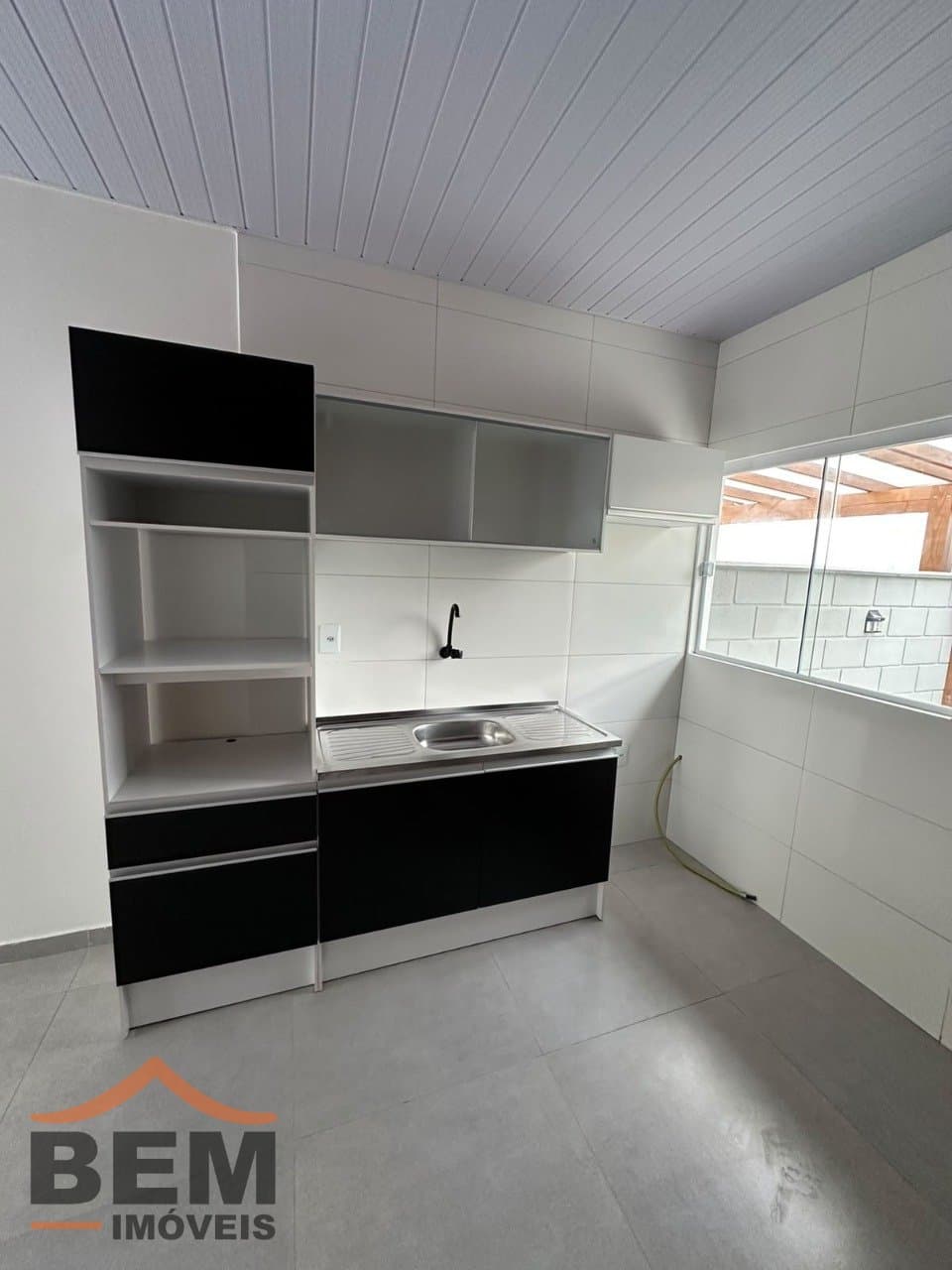 Casa para Locação com 2 quartos e 40m² no bairro Brilhante II, em Itajaí