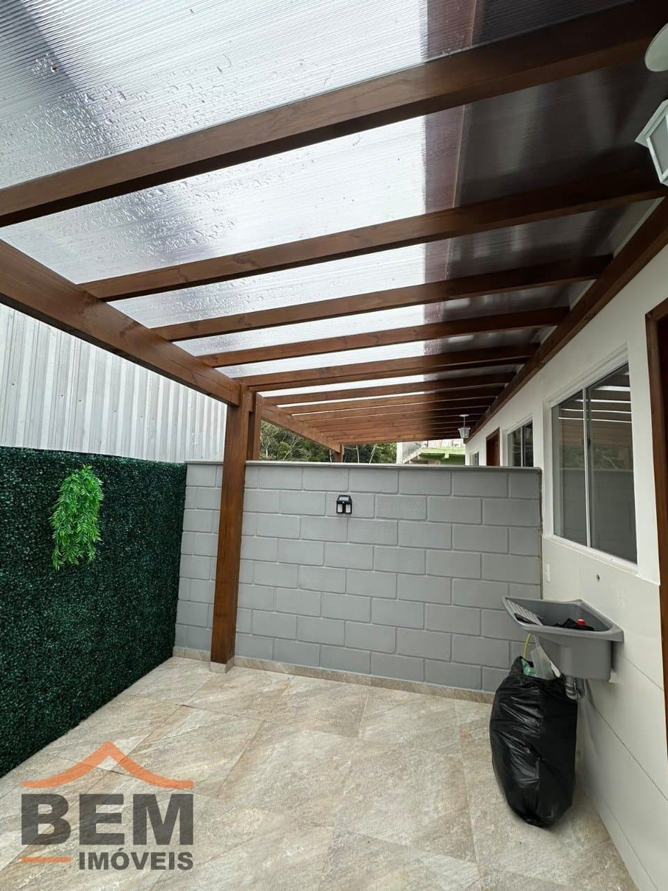 Casa para Locação com 2 quartos e 40m² no bairro Brilhante II, em Itajaí