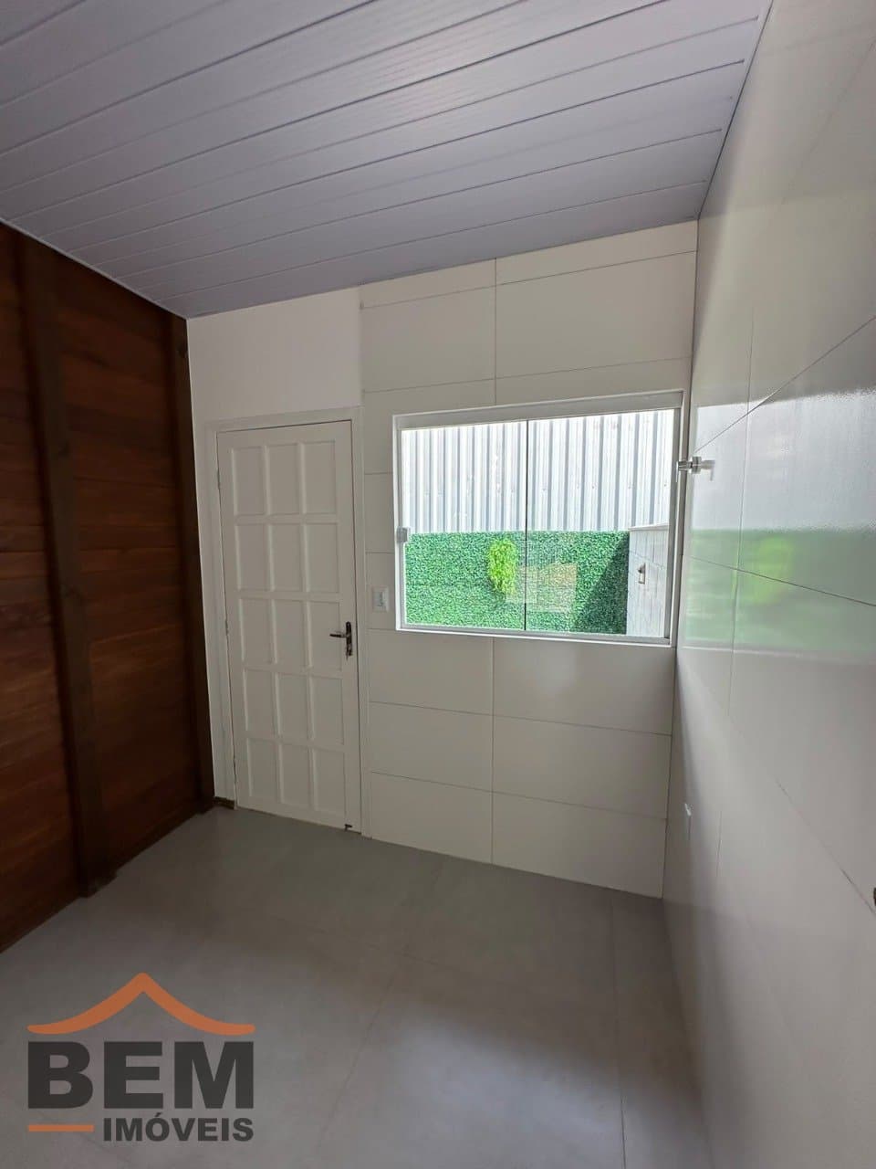 Casa para Locação com 2 quartos e 40m² no bairro Brilhante II, em Itajaí