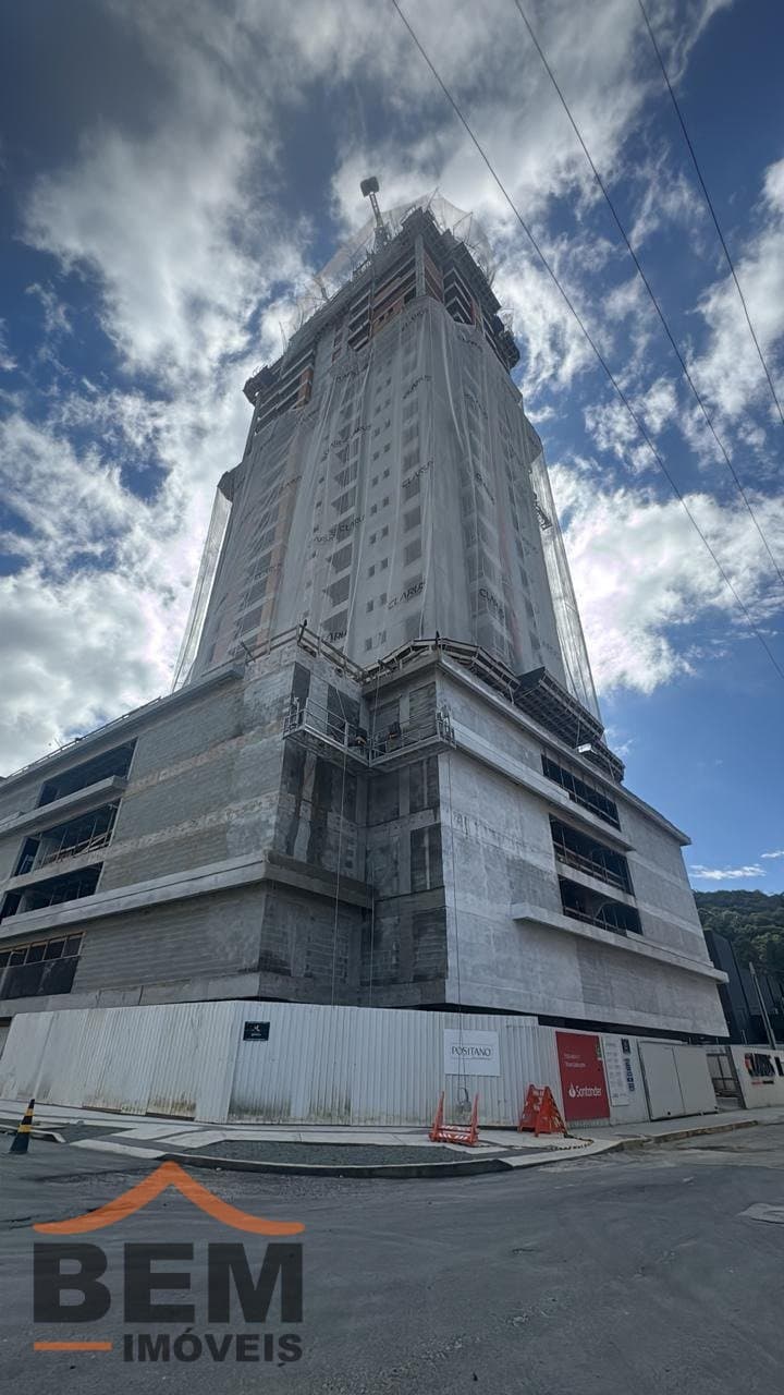 Apartamento para Venda com 3 quartos e 117m² no bairro Praia Brava, em Itajaí