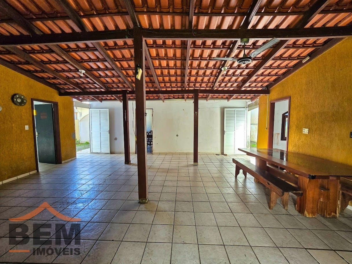 Casa para Venda com 4 quartos e 180m² no bairro São Vicente, em Itajaí