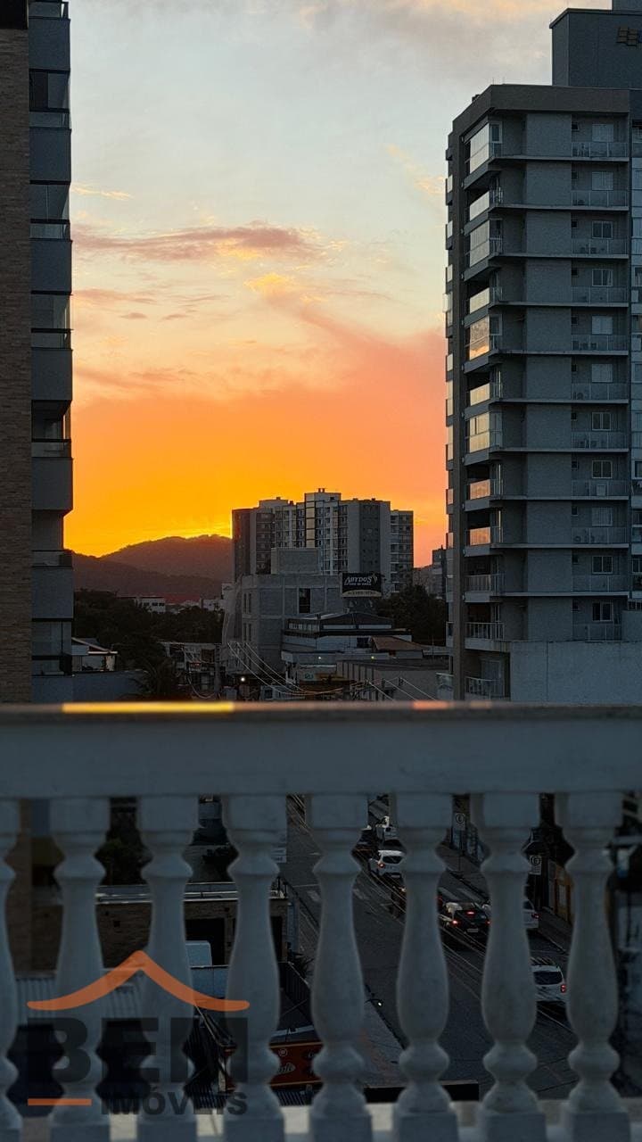 Apartamento para Venda com 2 quartos e 248m² no bairro São João, em Itajaí