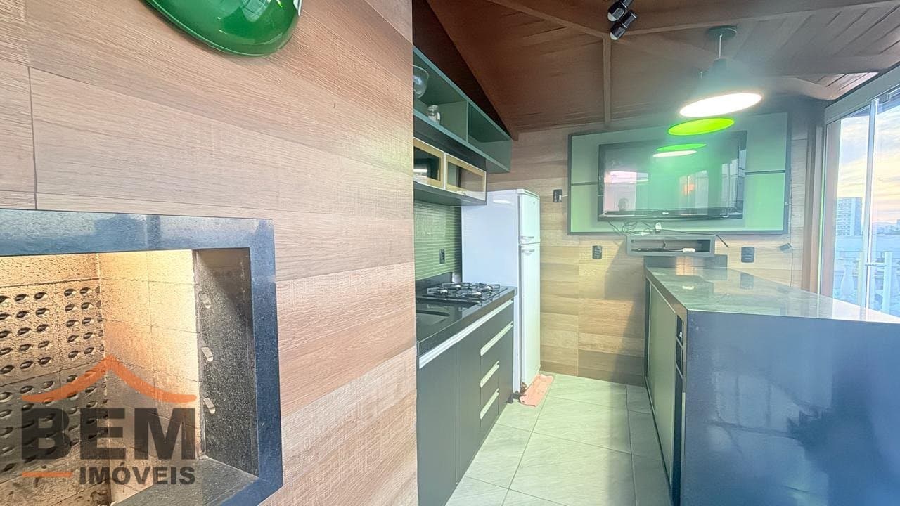Apartamento para Venda com 2 quartos e 248m² no bairro São João, em Itajaí