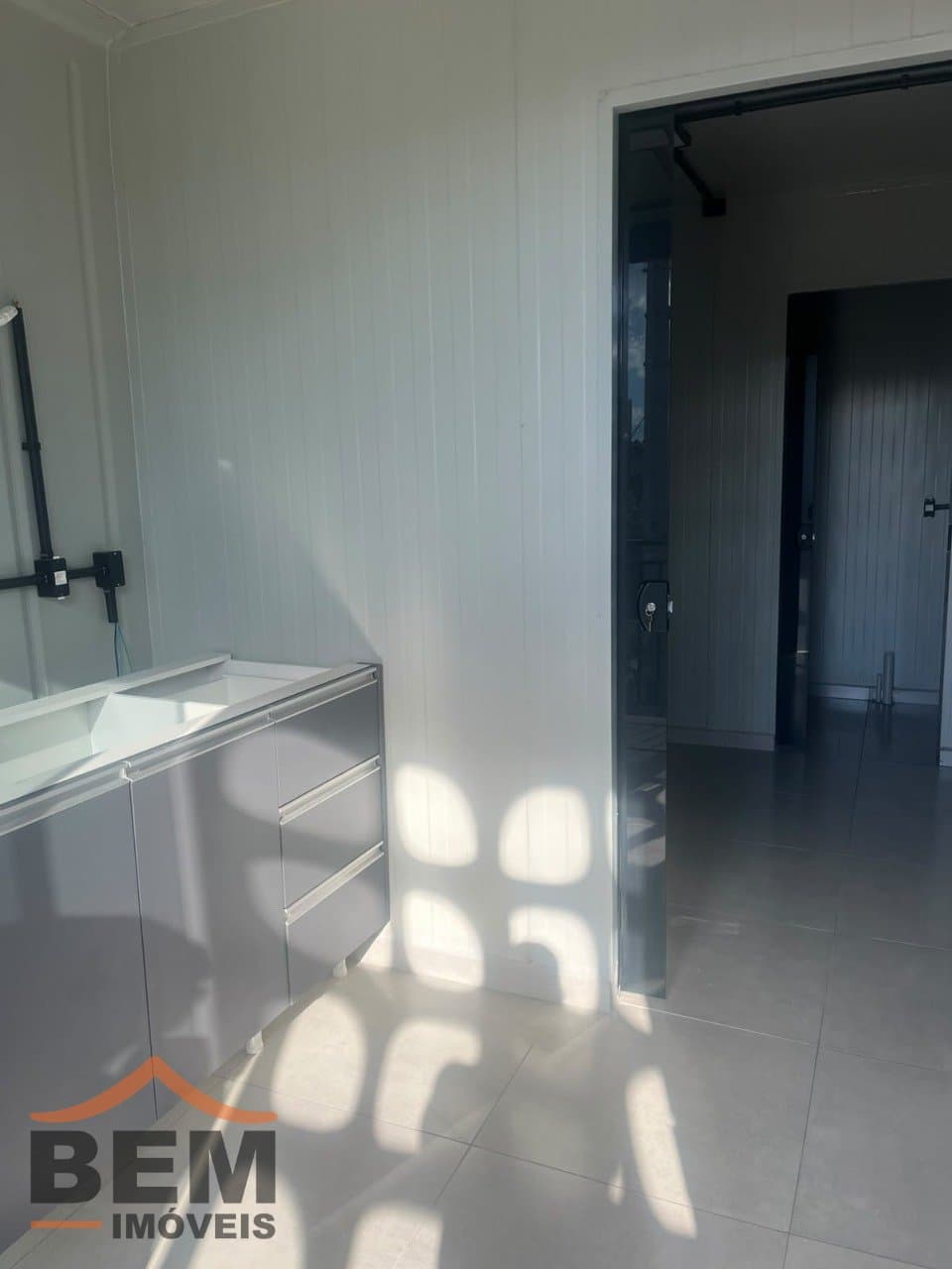 Kitnet para Locação com 1 quarto no bairro Fazenda, em Itajaí