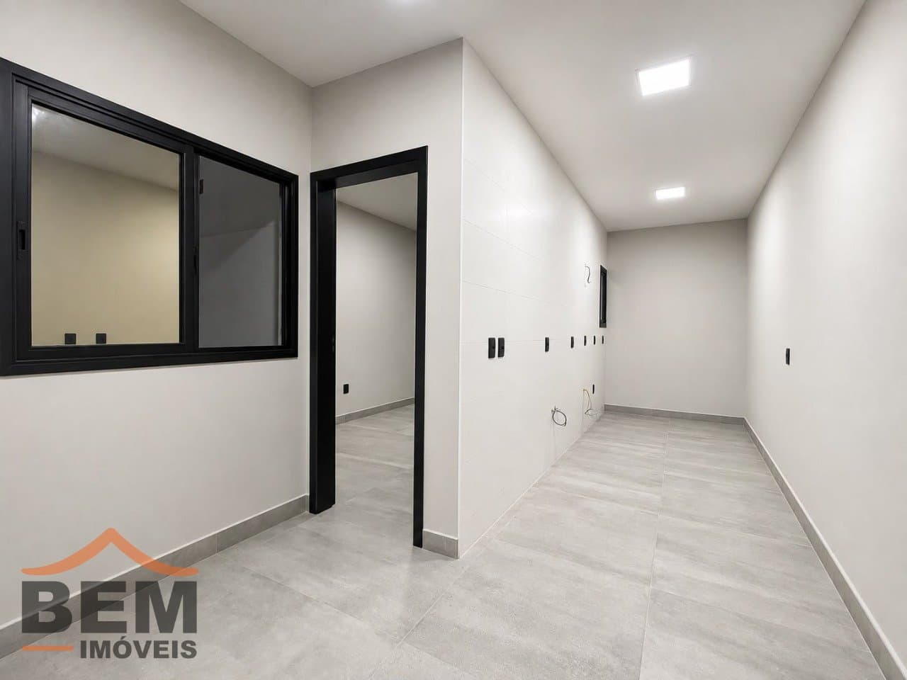 Apartamento para Locação com 2 quartos e 40m² no bairro São Vicente, em Itajaí