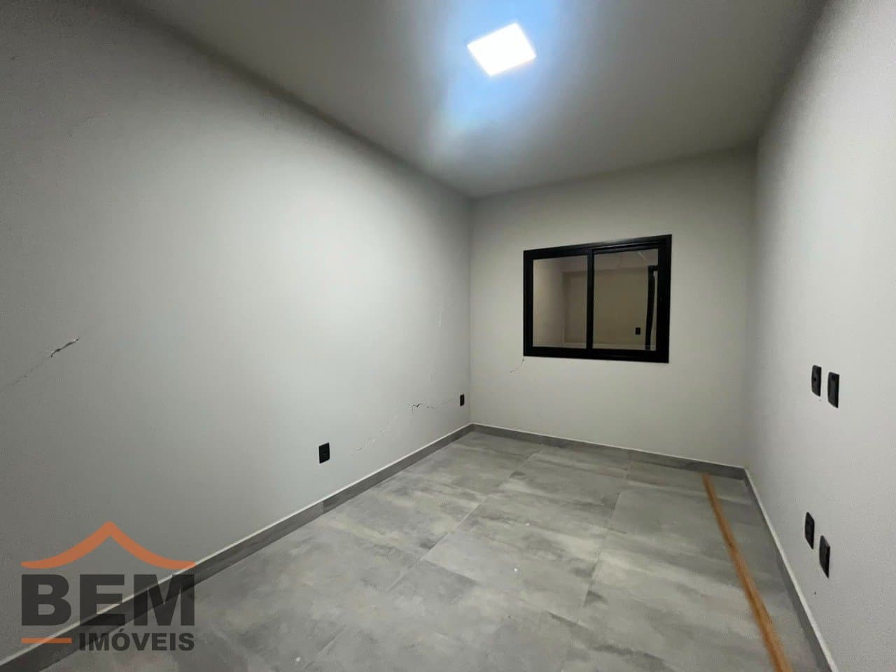 Apartamento para Locação com 2 quartos e 40m² no bairro São Vicente, em Itajaí