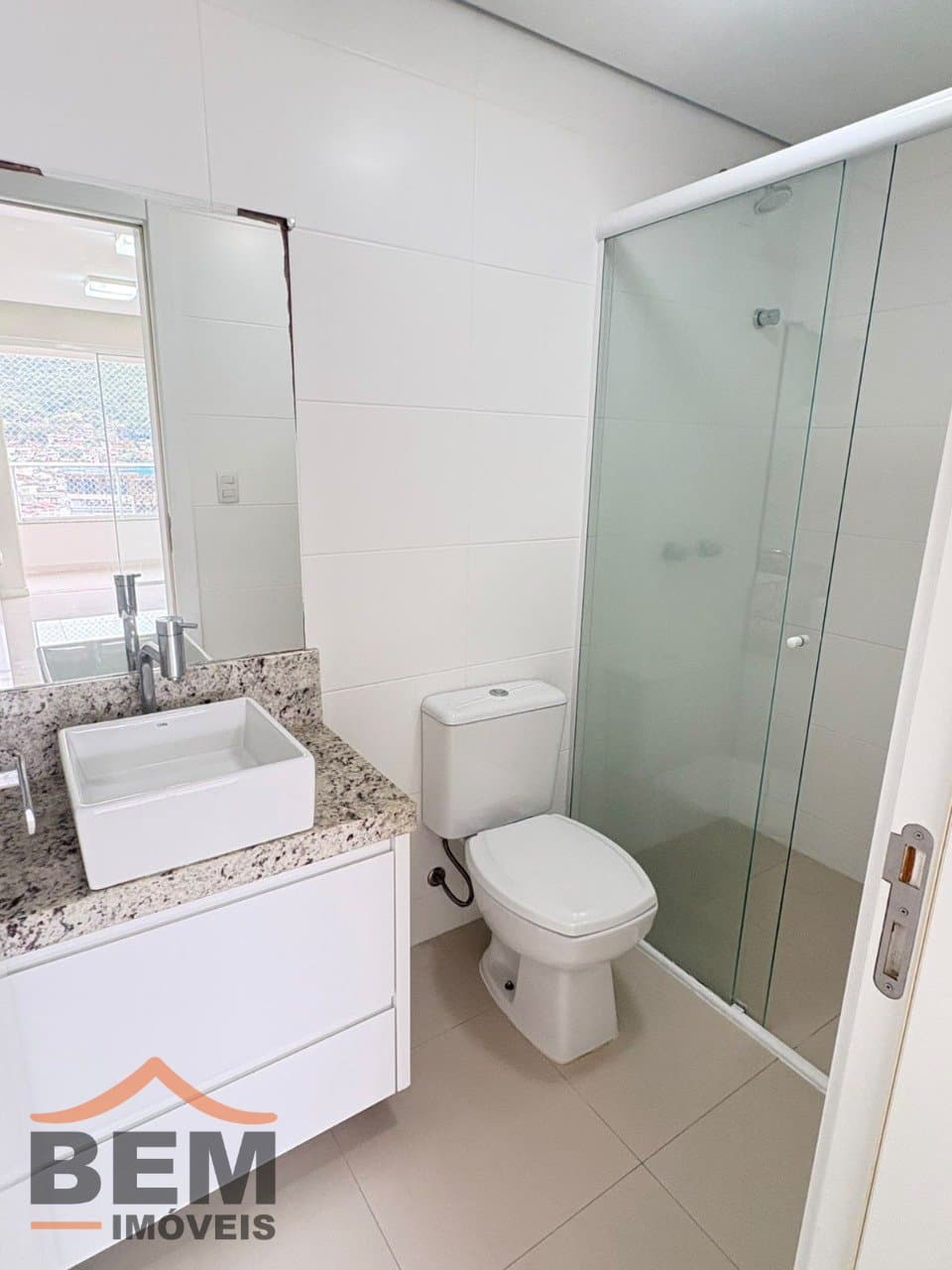 Apartamento para Locação com 2 quartos e 85m² no bairro Fazenda, em Itajaí
