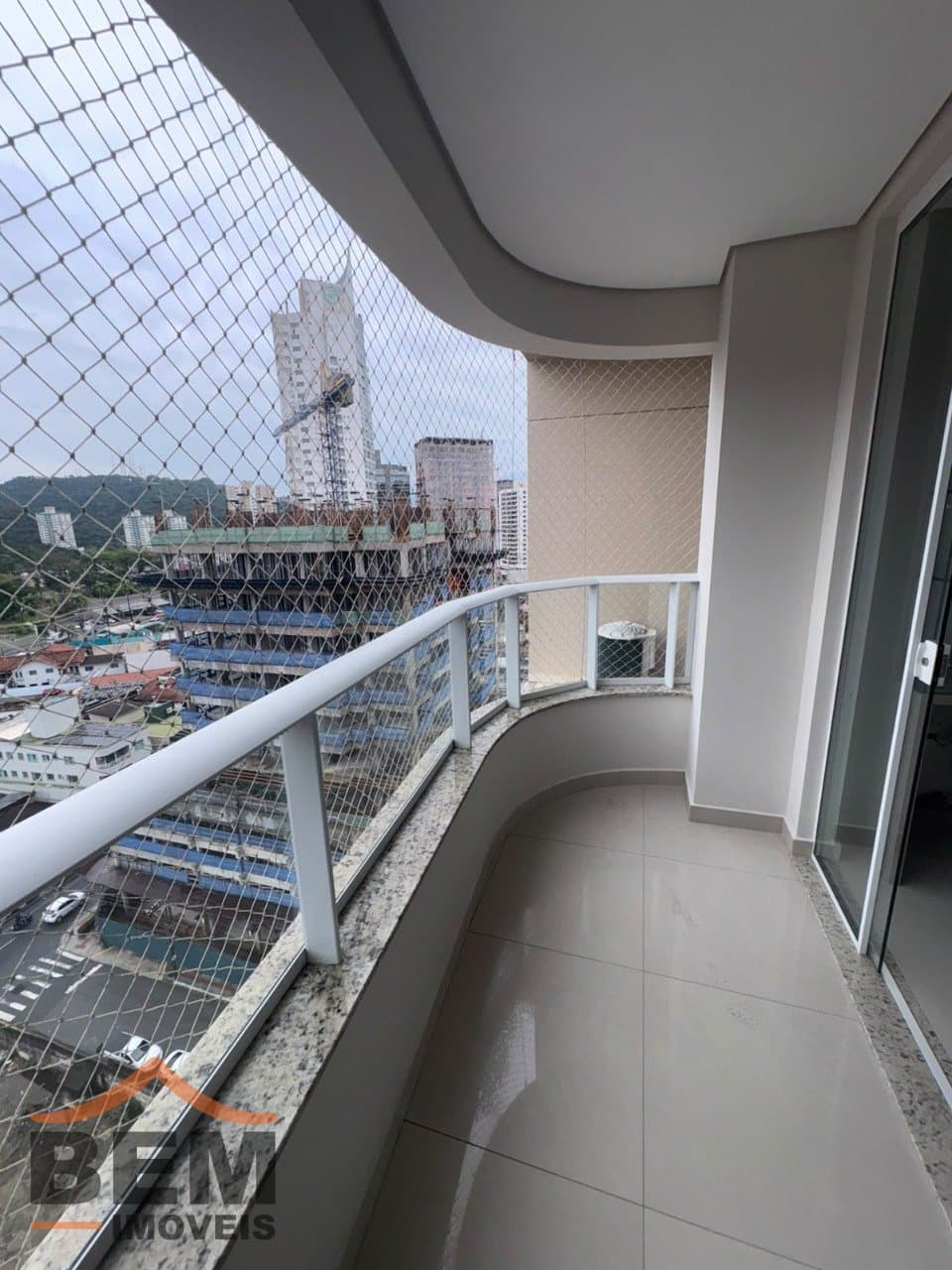 Apartamento para Locação com 2 quartos e 85m² no bairro Fazenda, em Itajaí