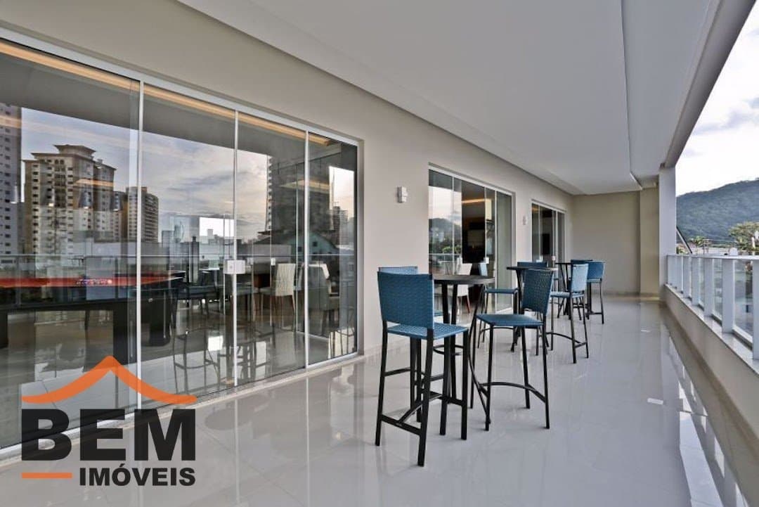 Apartamento para Locação com 2 quartos e 85m² no bairro Fazenda, em Itajaí