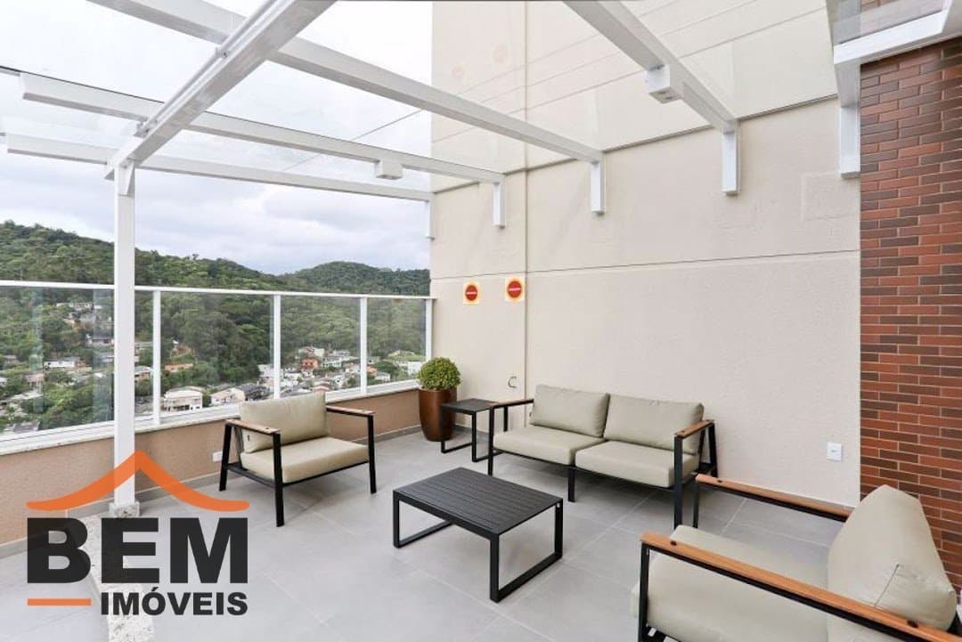 Apartamento para Locação com 2 quartos e 85m² no bairro Fazenda, em Itajaí
