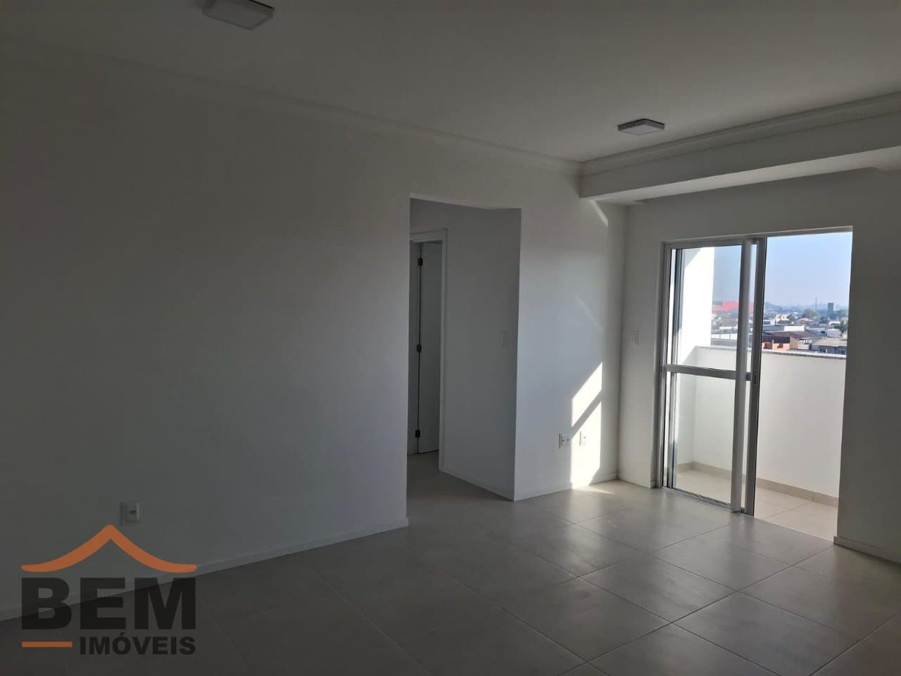 Apartamento para Locação com 2 quartos e 52m² no bairro São Vicente, em Itajaí