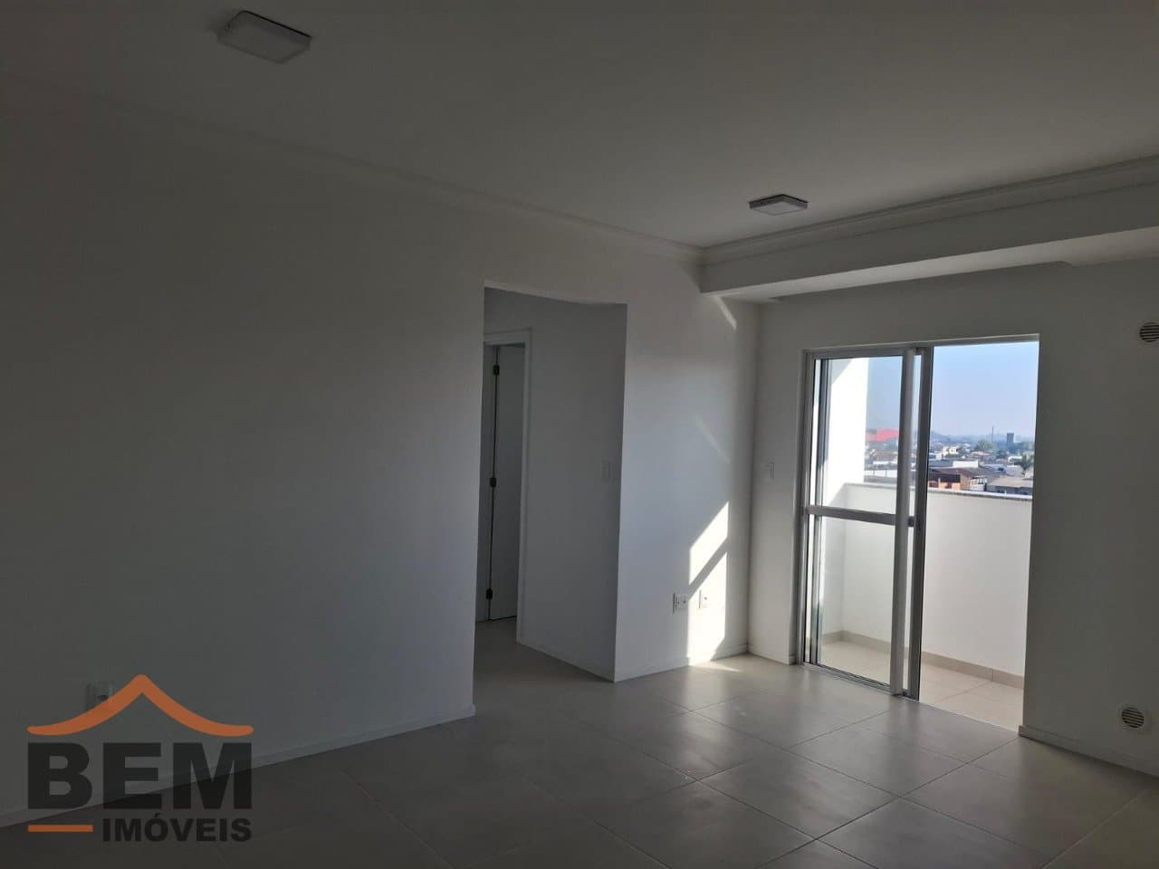 Apartamento para Locação com 2 quartos e 52m² no bairro São Vicente, em Itajaí
