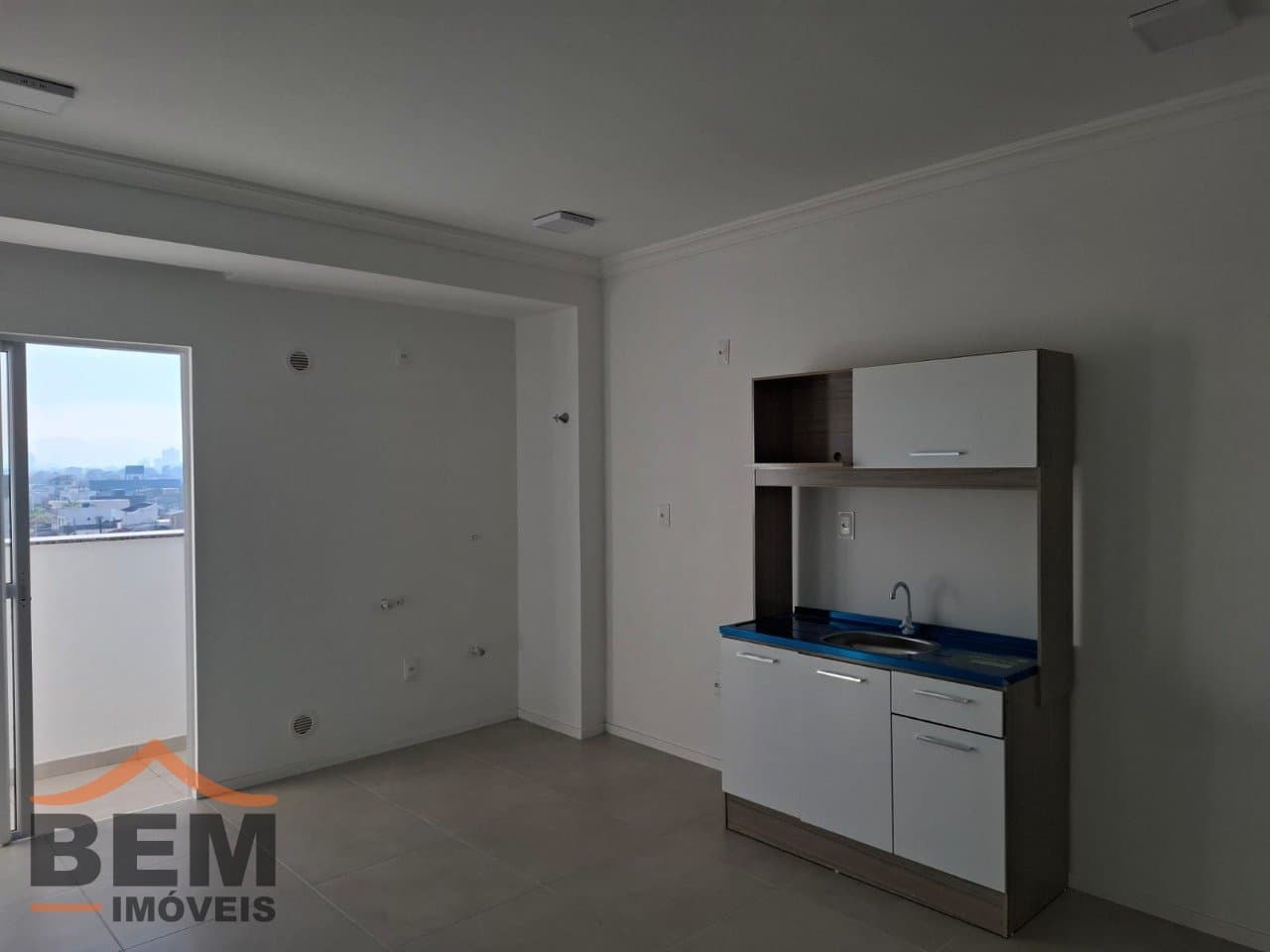 Apartamento para Locação com 2 quartos e 52m² no bairro São Vicente, em Itajaí