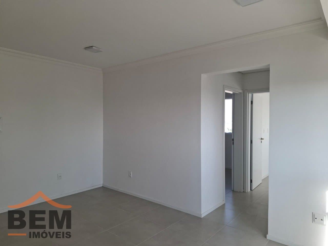 Apartamento para Locação com 2 quartos e 52m² no bairro São Vicente, em Itajaí