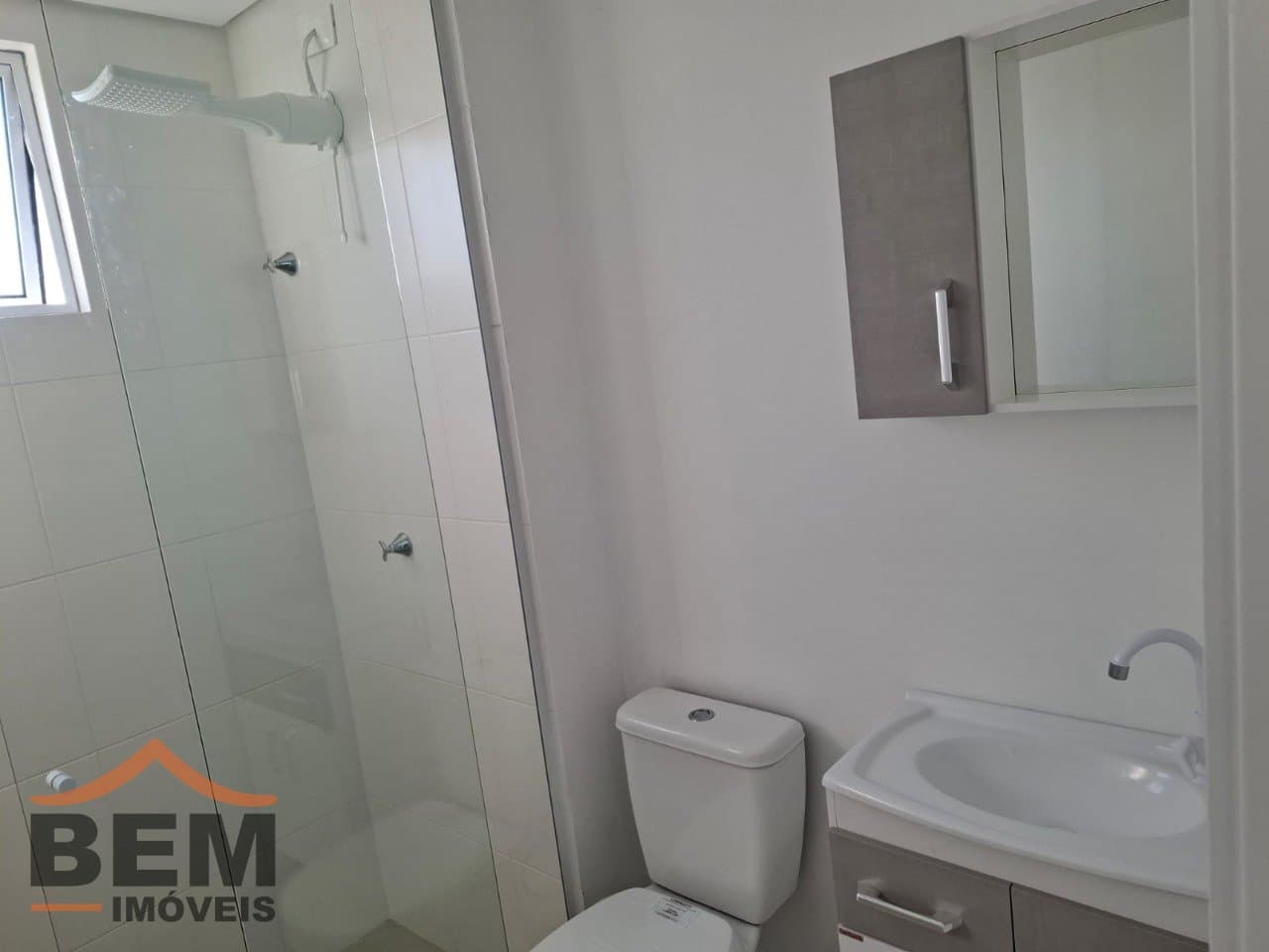 Apartamento para Locação com 2 quartos e 52m² no bairro São Vicente, em Itajaí