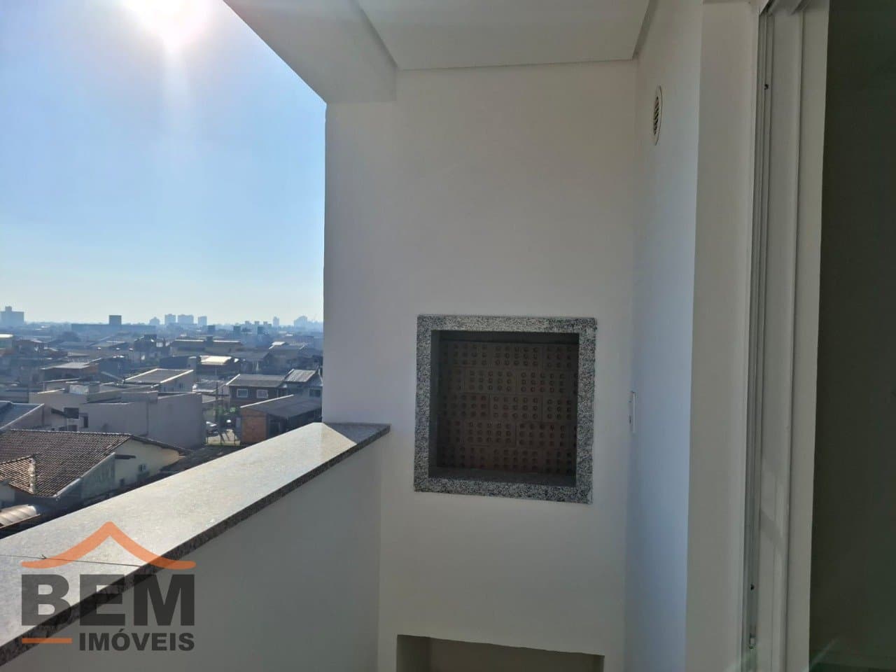 Apartamento para Locação com 2 quartos e 52m² no bairro São Vicente, em Itajaí