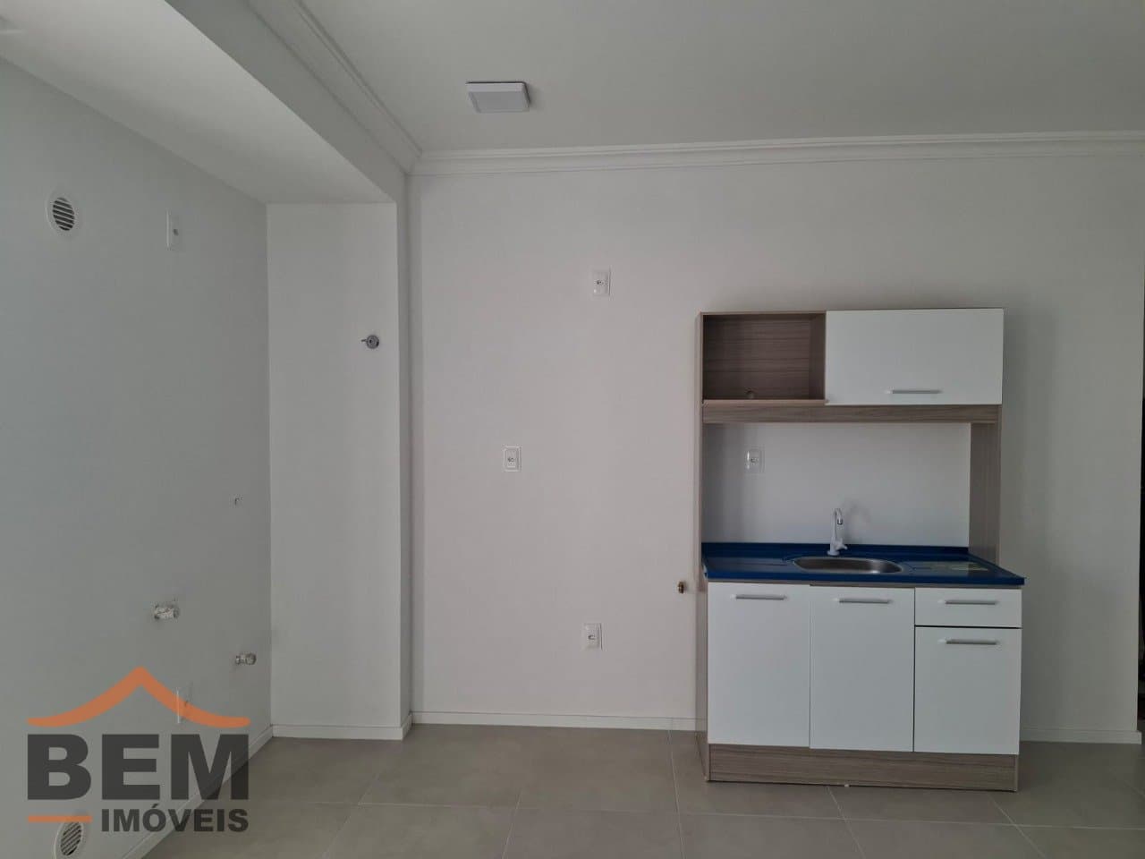 Apartamento para Locação com 2 quartos e 52m² no bairro São Vicente, em Itajaí