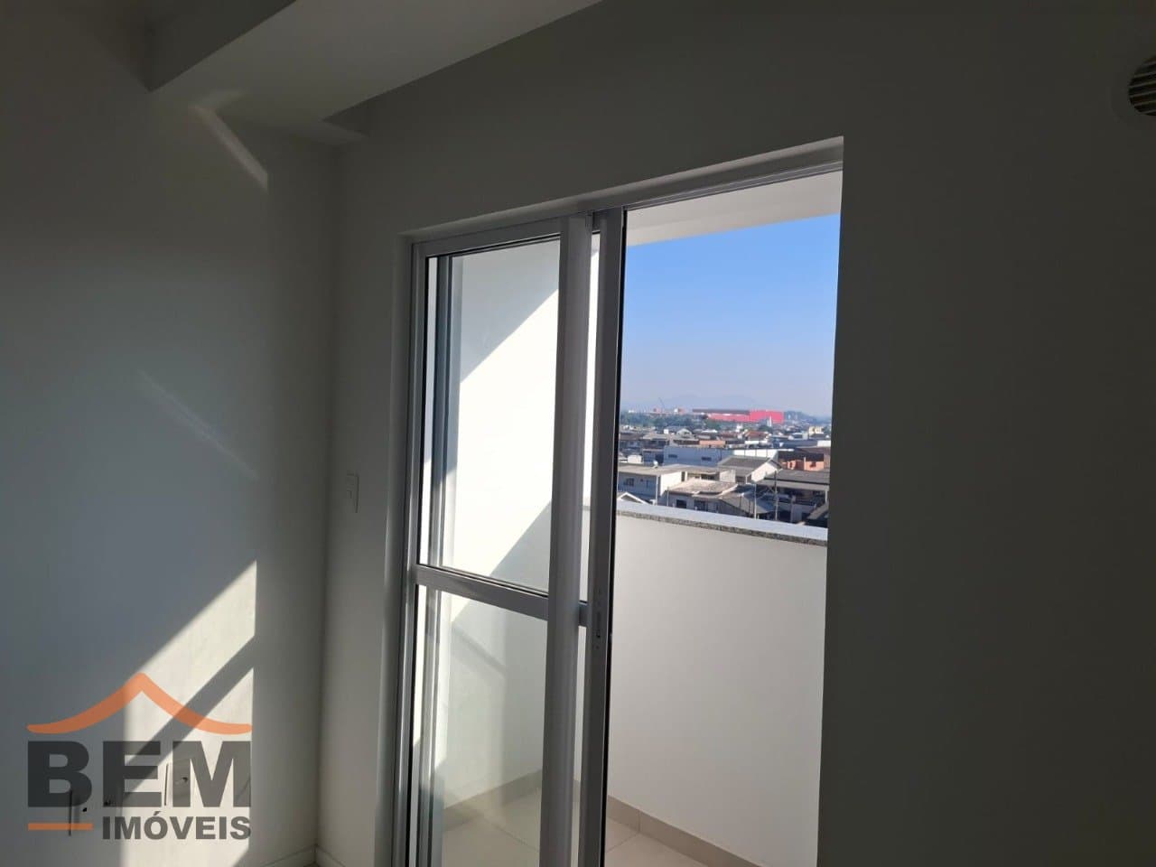 Apartamento para Locação com 2 quartos e 52m² no bairro São Vicente, em Itajaí
