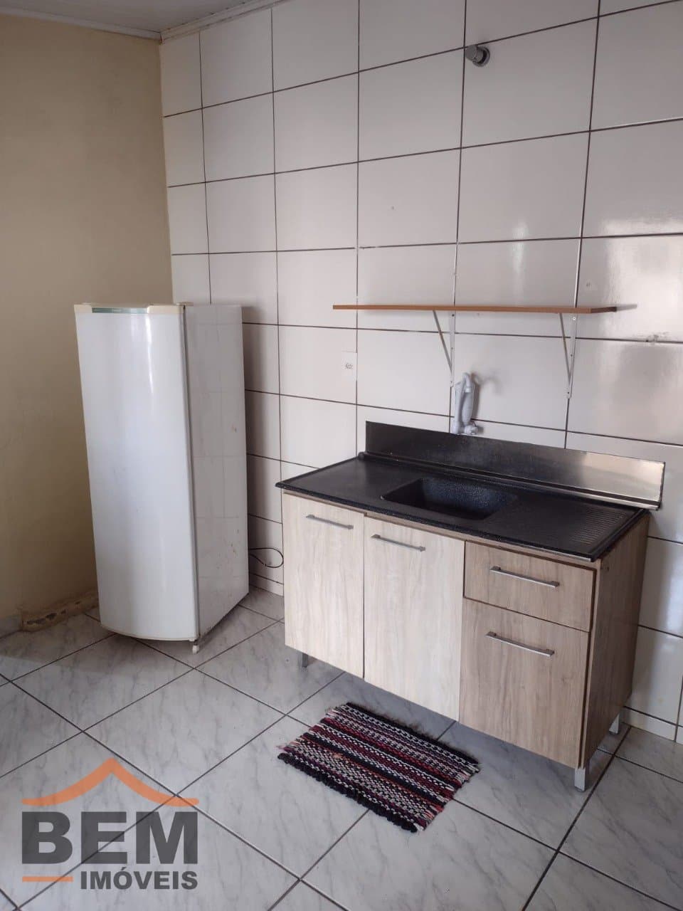 Kitnet para Locação com 1 quarto e 25m² no bairro Fazenda, em Itajaí