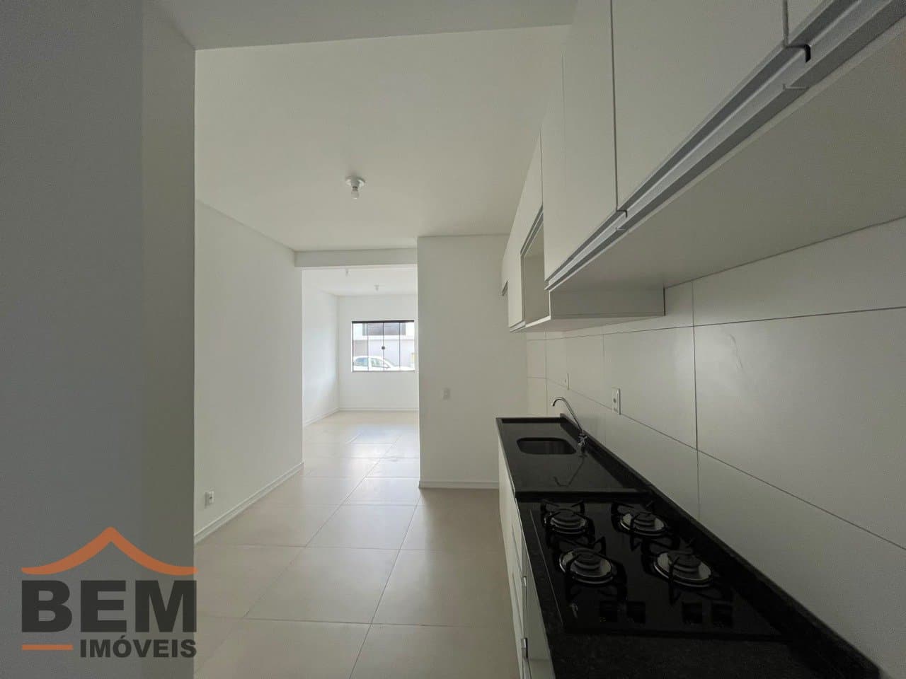 Apartamento para Locação com 2 quartos no bairro Santa Regina, em Camboriú