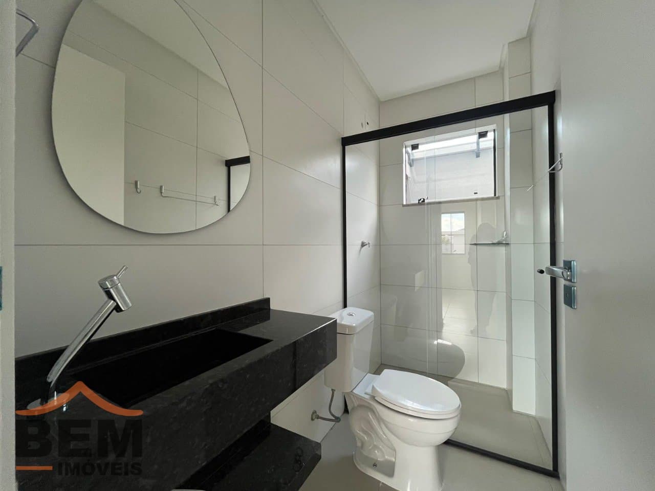 Apartamento para Locação com 2 quartos no bairro Santa Regina, em Camboriú