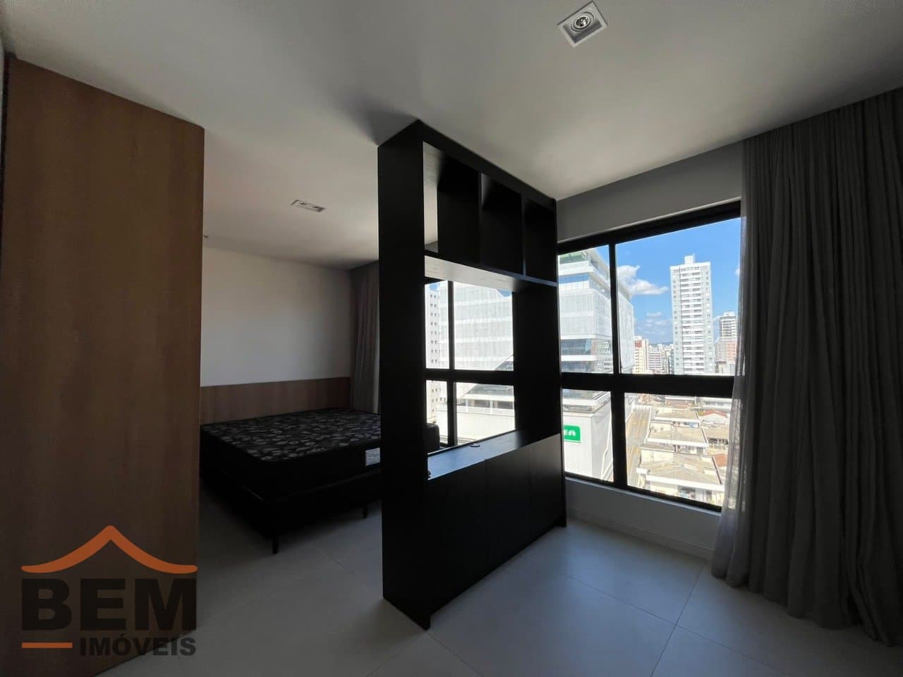 Apartamento para Locação com 1 quarto e 40m² no bairro Centro, em Itajaí