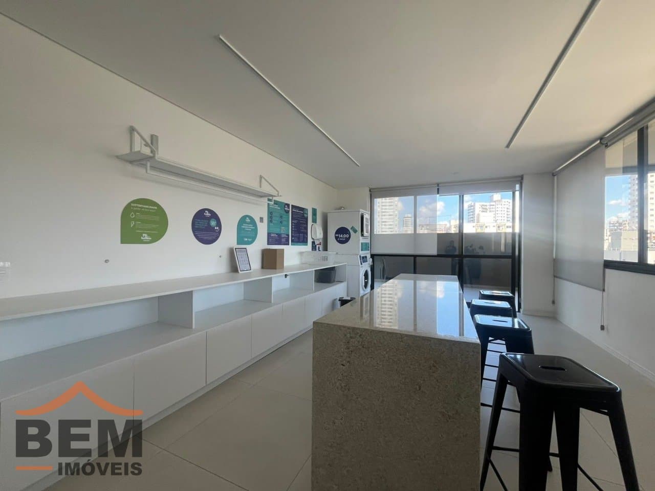 Apartamento para Locação com 1 quarto e 40m² no bairro Centro, em Itajaí