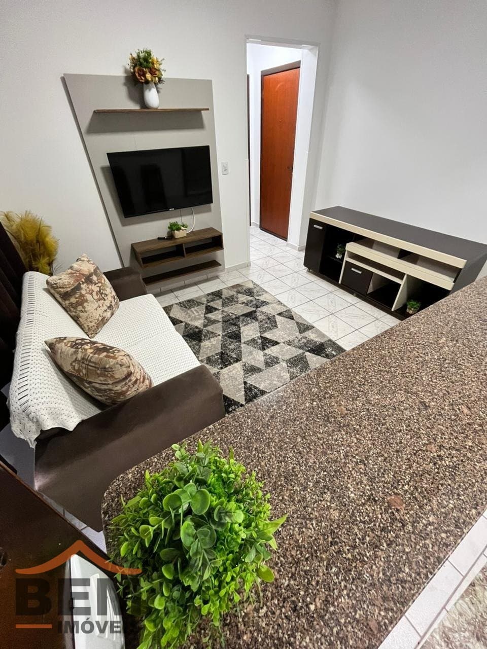 Apartamento para Locação com 1 quarto e 40m² no bairro Centro, em Itajaí