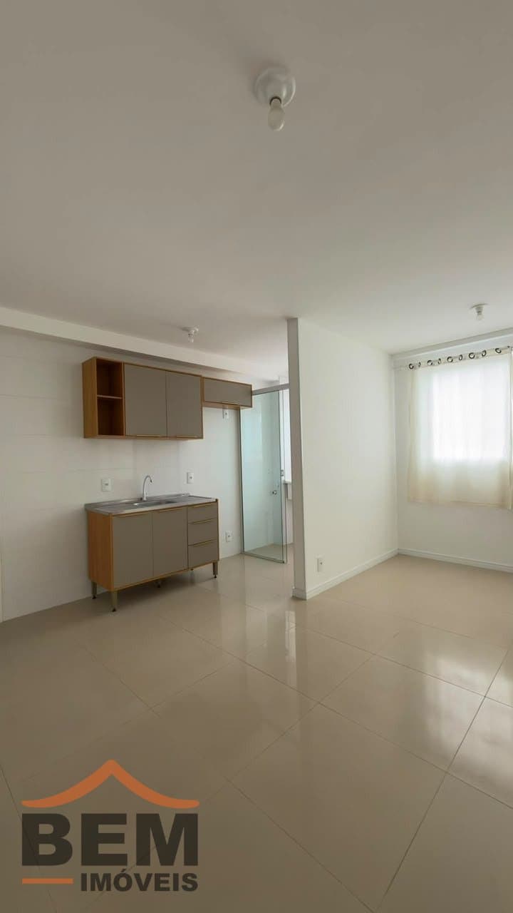 Apartamento para Locação com 2 quartos e 50m² no bairro Carvalho, em Itajaí