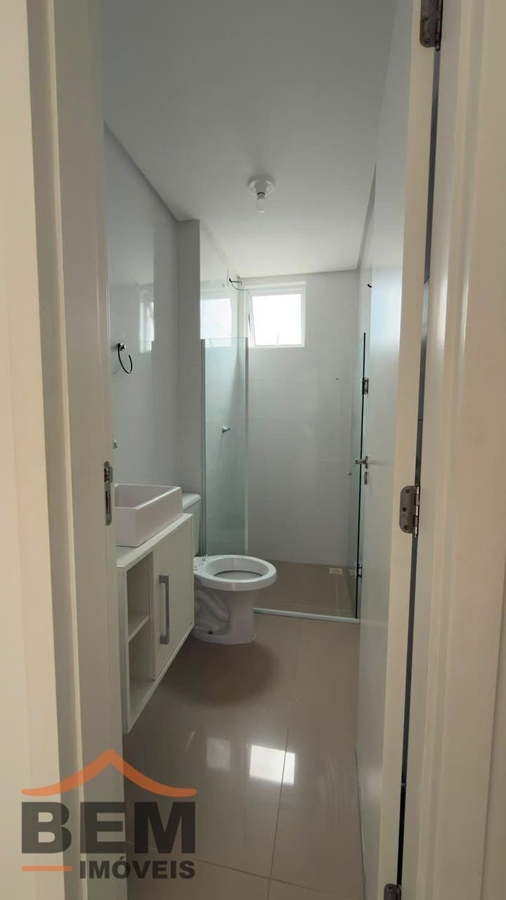 Apartamento para Locação com 2 quartos e 50m² no bairro Carvalho, em Itajaí
