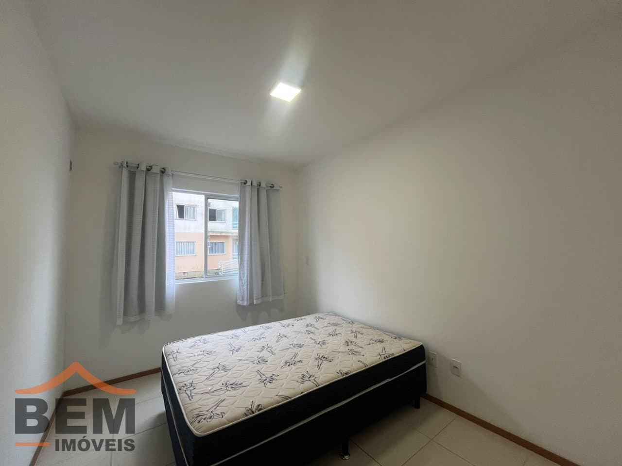 Apartamento para Locação com 2 quartos e 48m² no bairro Itaipava, em Itajaí