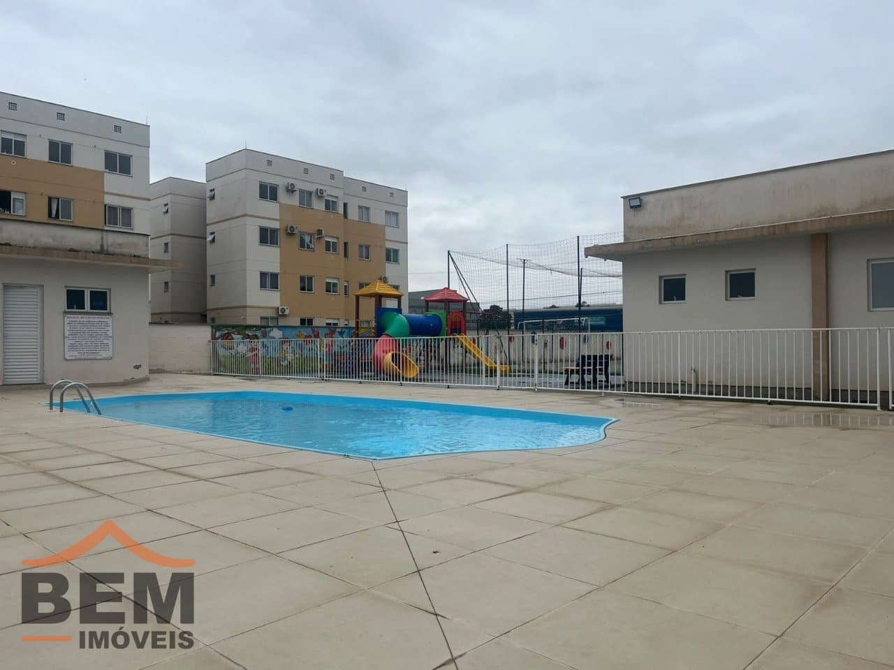 Apartamento para Locação com 2 quartos e 48m² no bairro Itaipava, em Itajaí